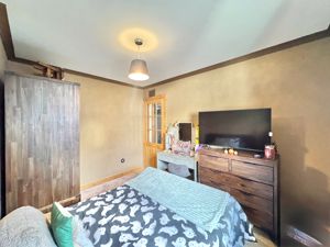 Photo 12- click for photo gallery